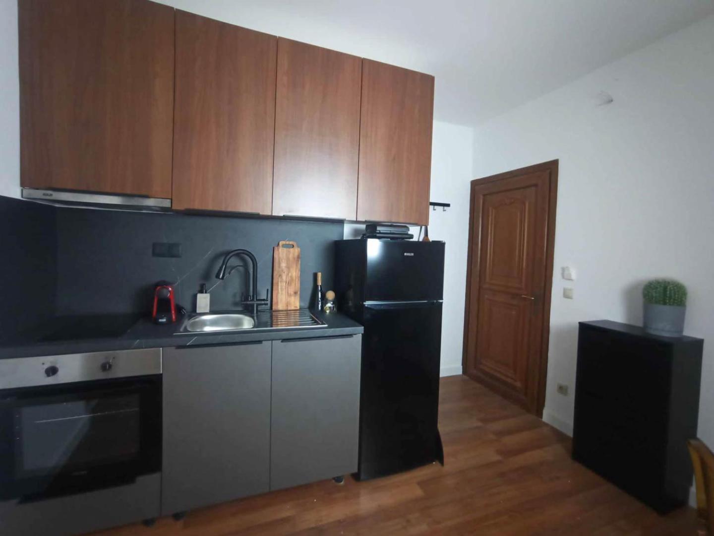 Down Town Luxurious Apartments 4 أليكسانثيربوليس المظهر الخارجي الصورة