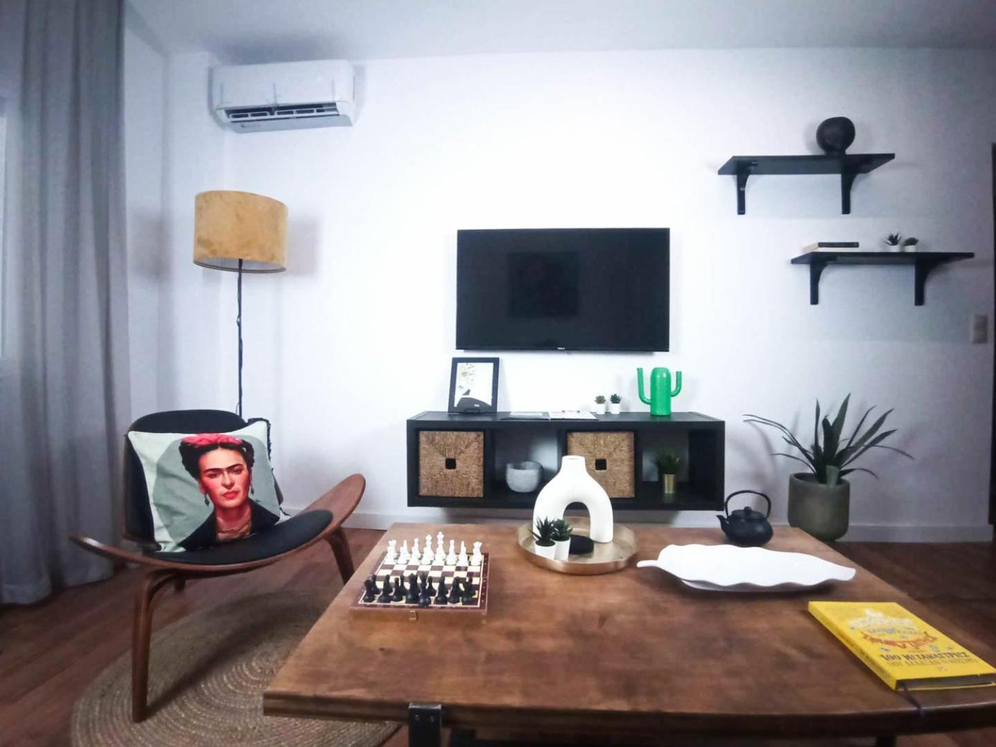 Down Town Luxurious Apartments 4 أليكسانثيربوليس المظهر الخارجي الصورة